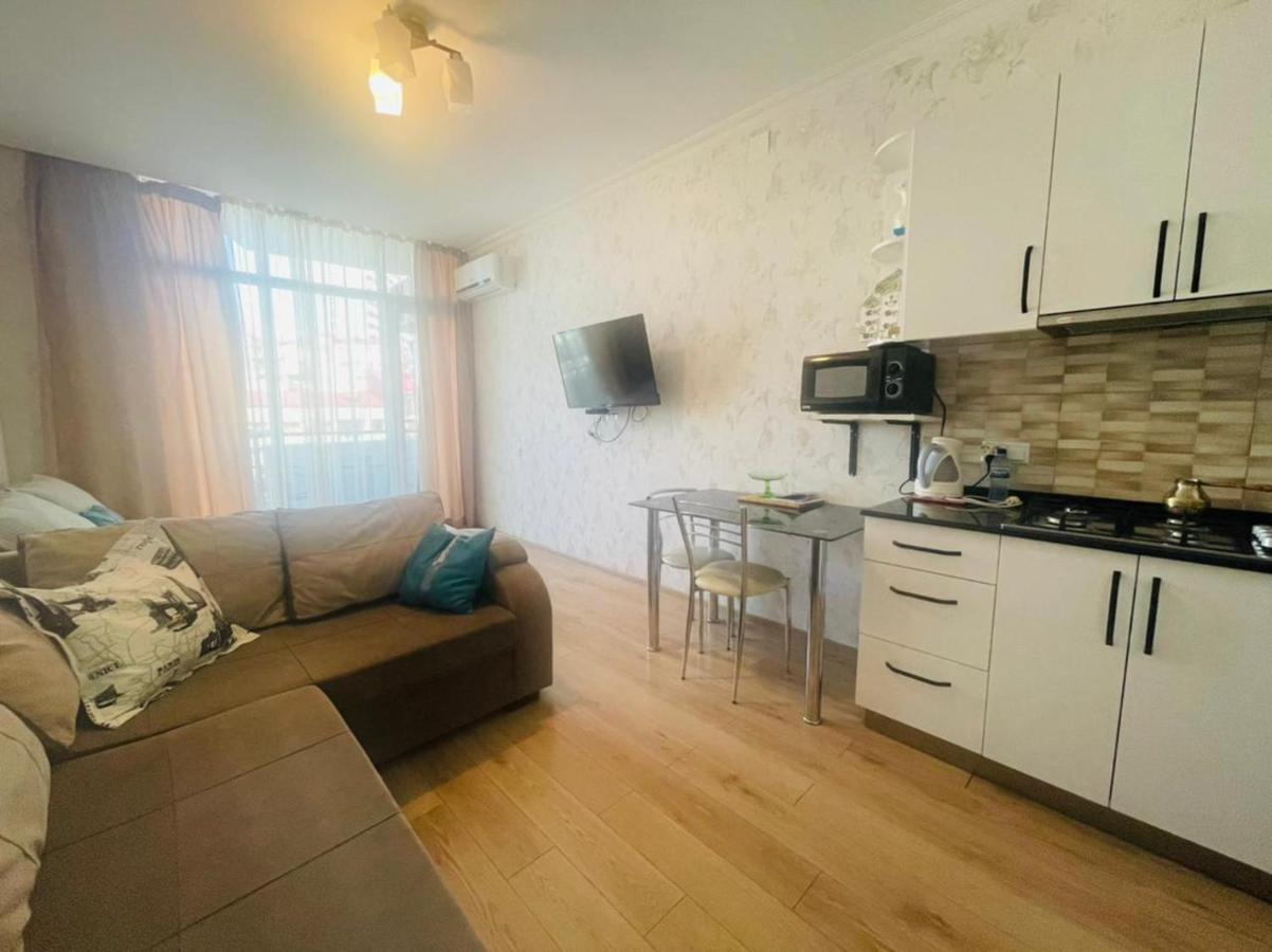 Sunny Mood Batumi Apartment Exterior foto